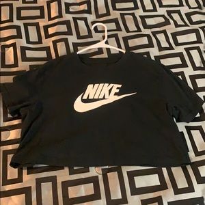 Size M Nike crop top